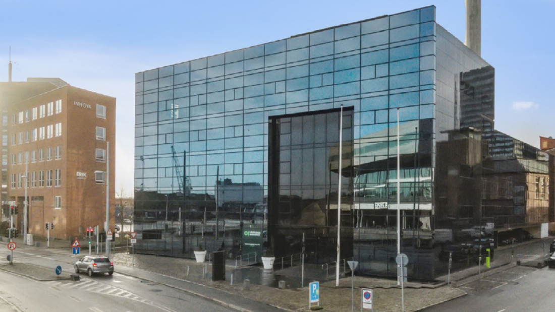 Europaplads 16, bygningsfacade